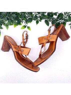 Antonio Melani tan leather block heel sandals with buckle 7.5